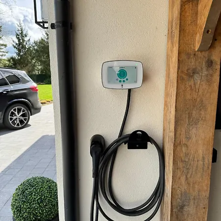 Magnifique En Bois Avec Piscine Et Jacuzzi 샬레 *